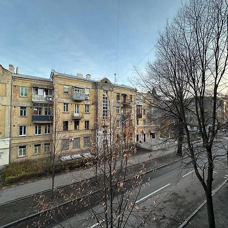 Mayakovskogo Street Kharkiv Extérieur photo